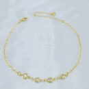 Tornozeleira elos cartier com corações cristal