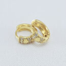 Brinco argola com pedra