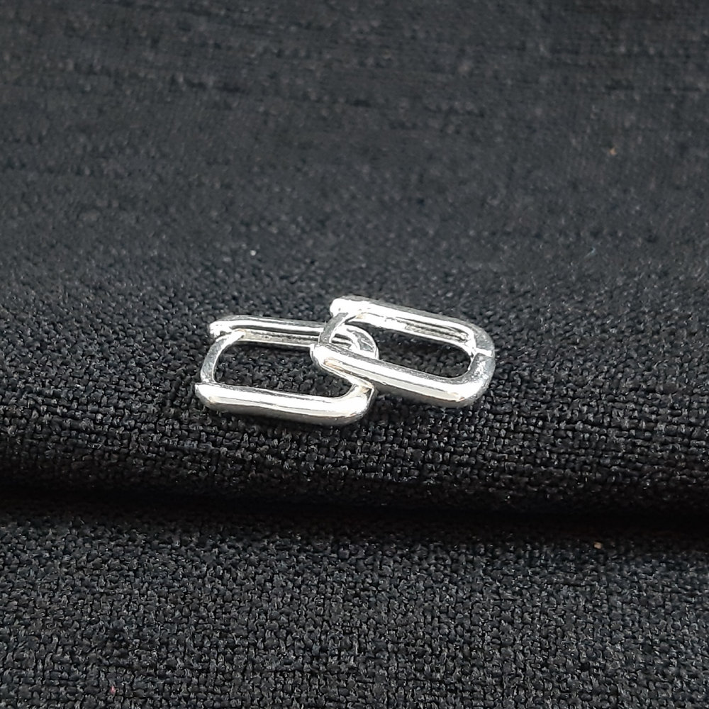 Brinco argola retangular