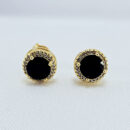 Brinco zircônia redondo cravejado ao redor