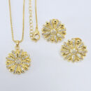 Conjunto flor detalhe cravejado e dourado