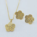 Conjunto flor com zircônias