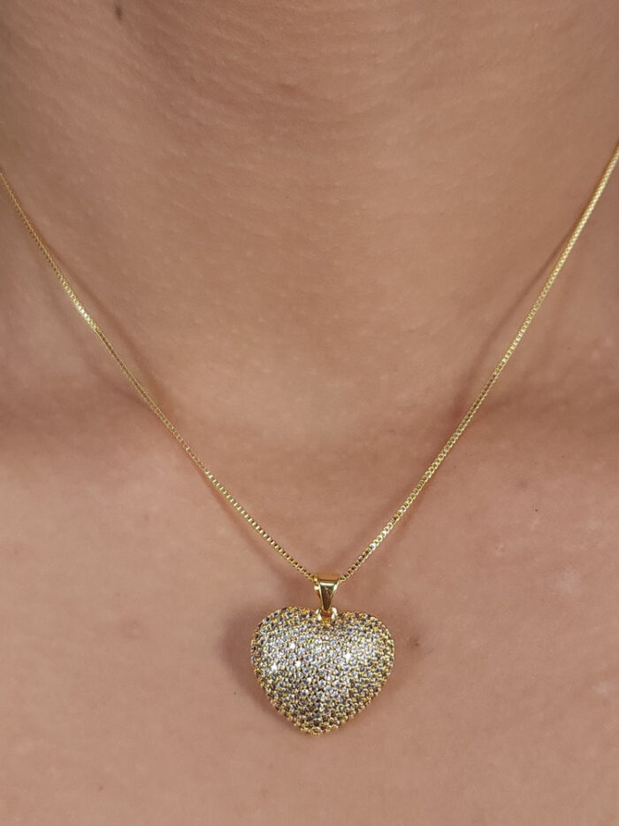 Gargantilha coração boleado cravejado