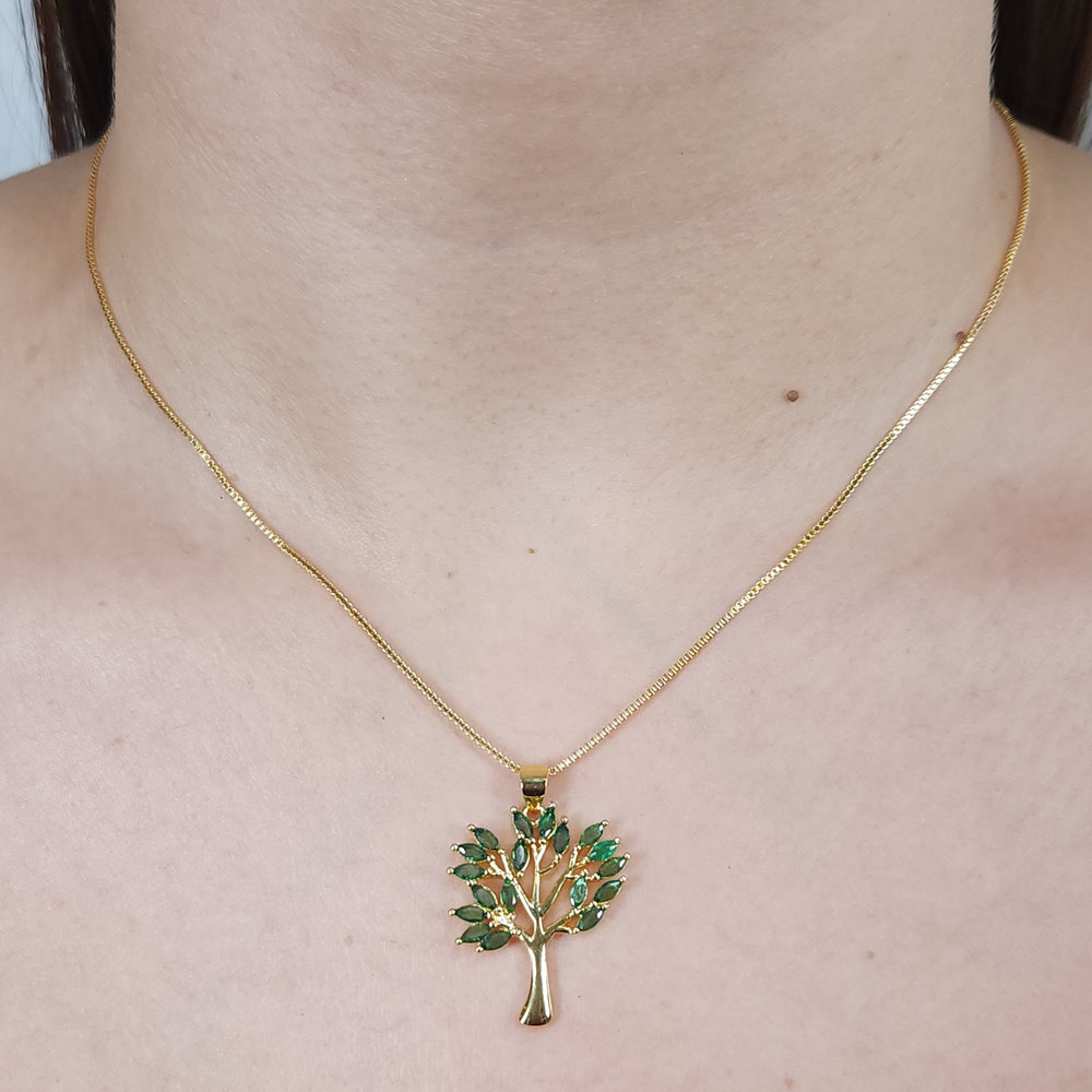Gargantilha árvore da vida com zircônias verde