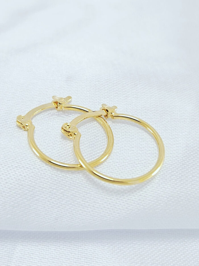 Argola fio liso fechado