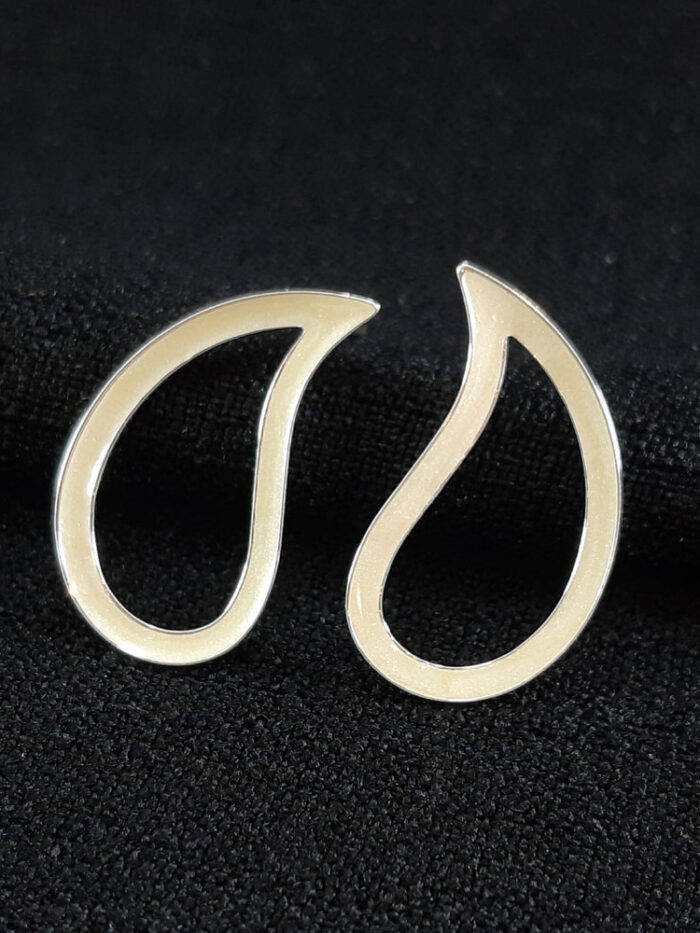 Brinco orgânico vazado