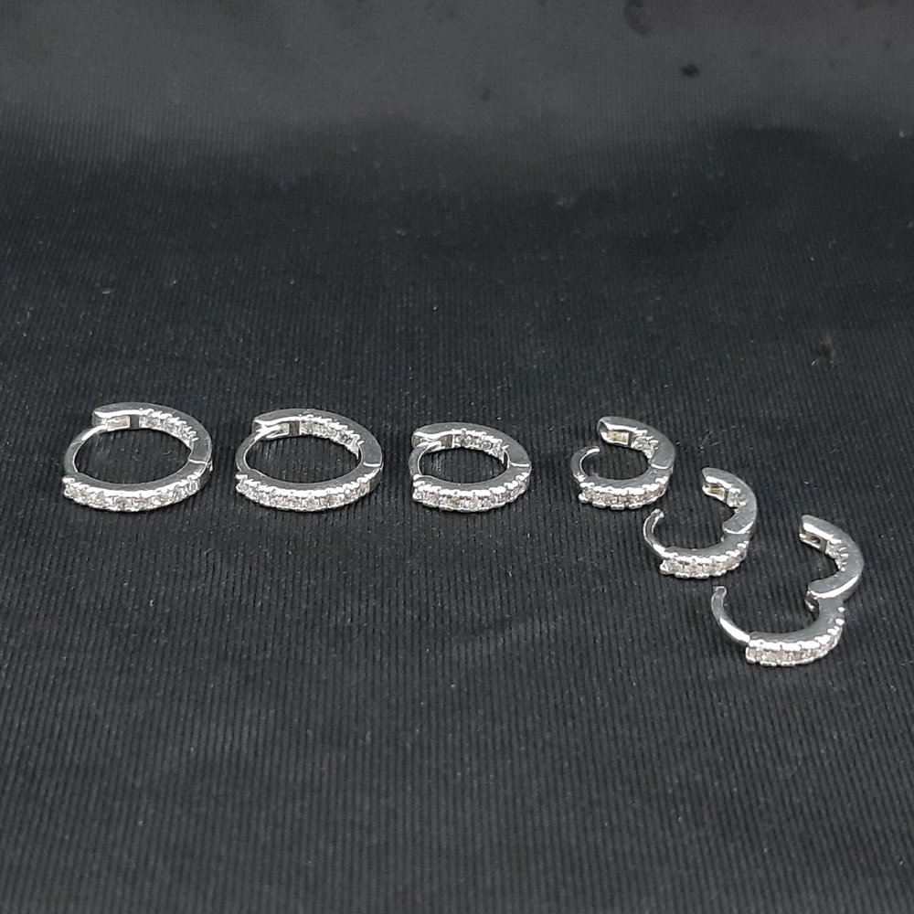 Trio de argolinha cravejado com zircônia