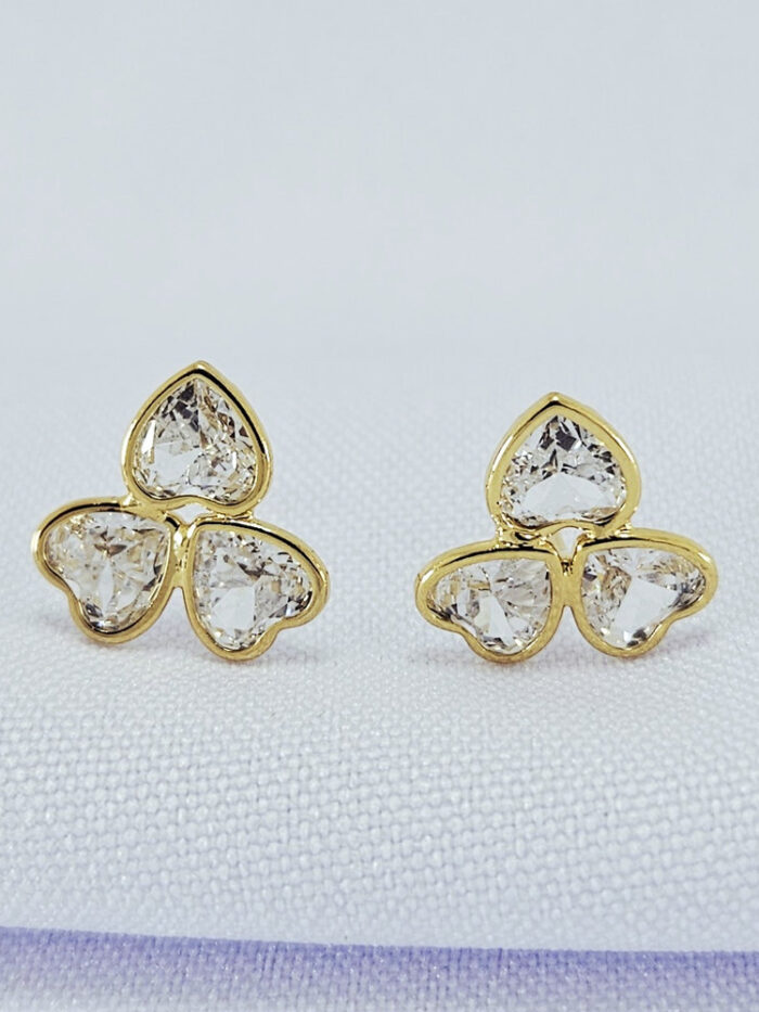 Brinco coração trio cristal