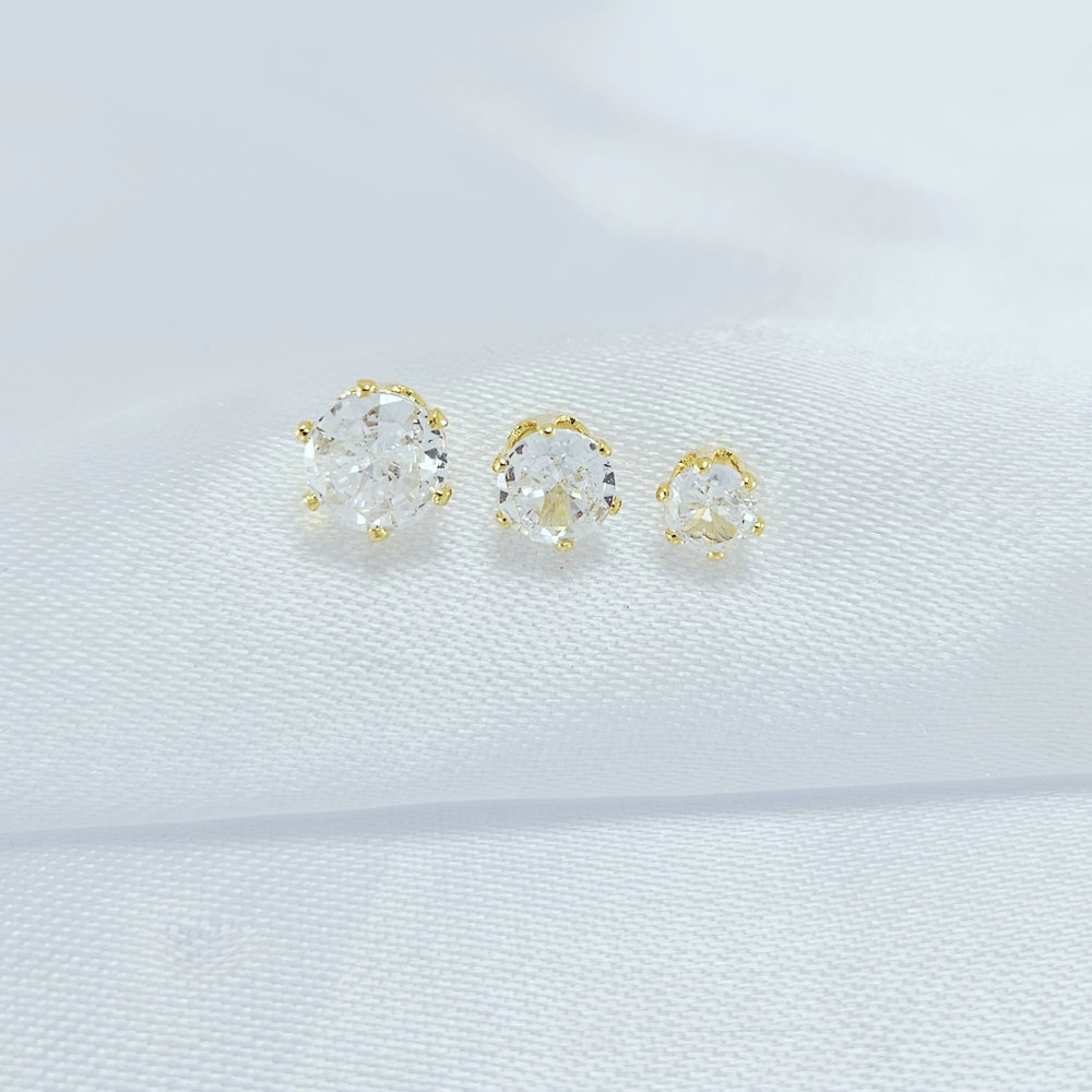 Brinco trio ponto de luz cristal