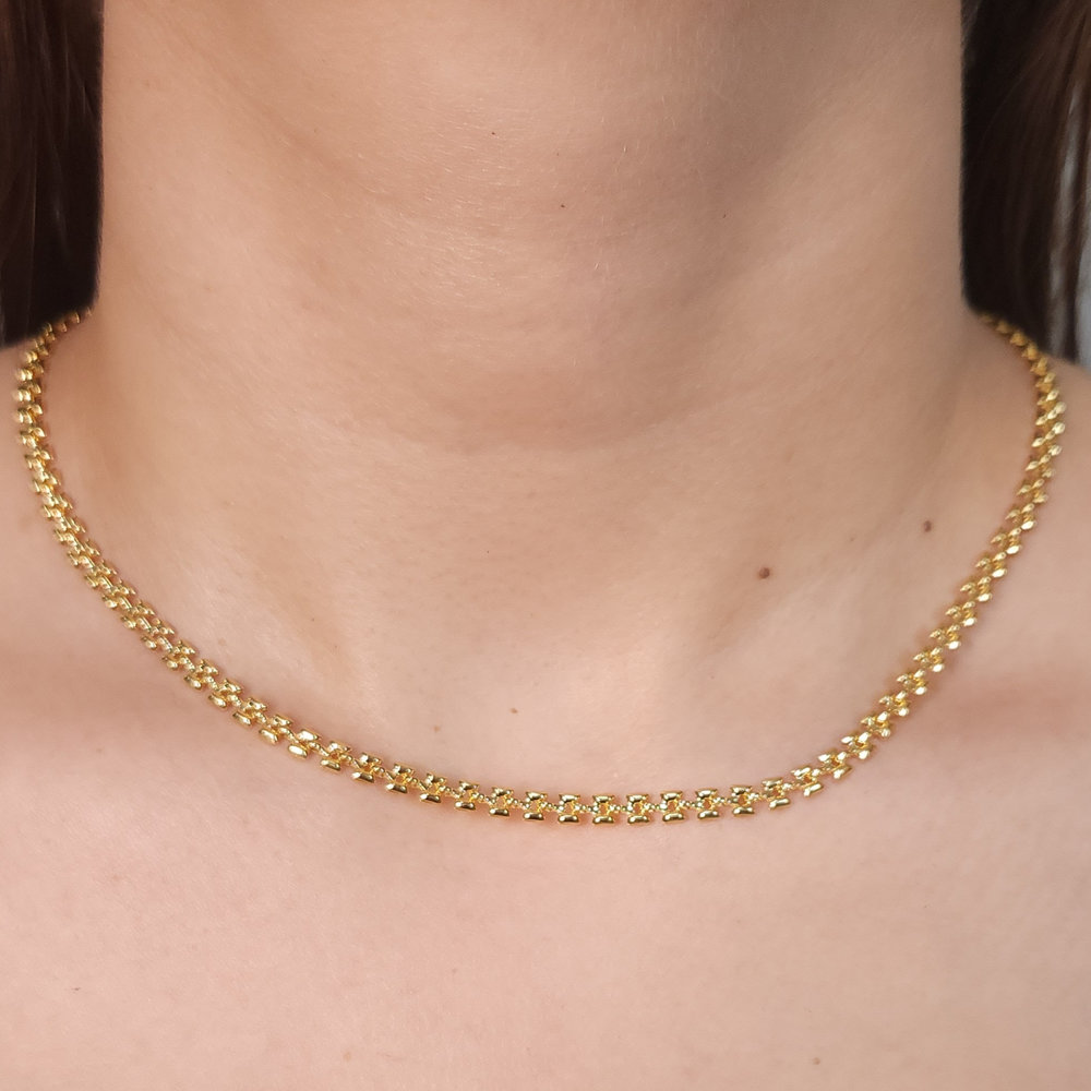 Gargantilha chocker elos detalhada