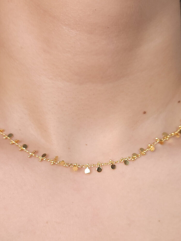 Gargantinha chocker com círculos chapeados