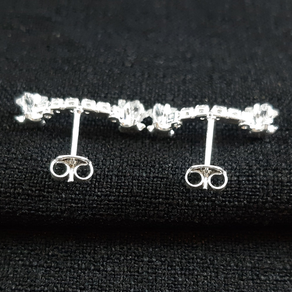 Brinco estrela cravejado prateado - Imagem 2