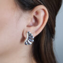 Brinco gotas em leque com fio em strass cristal