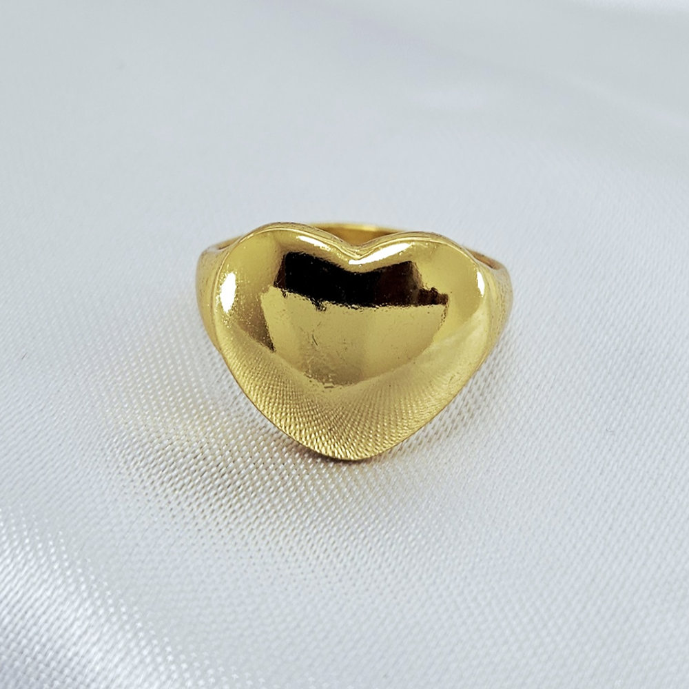 Anel coração boleada dourada