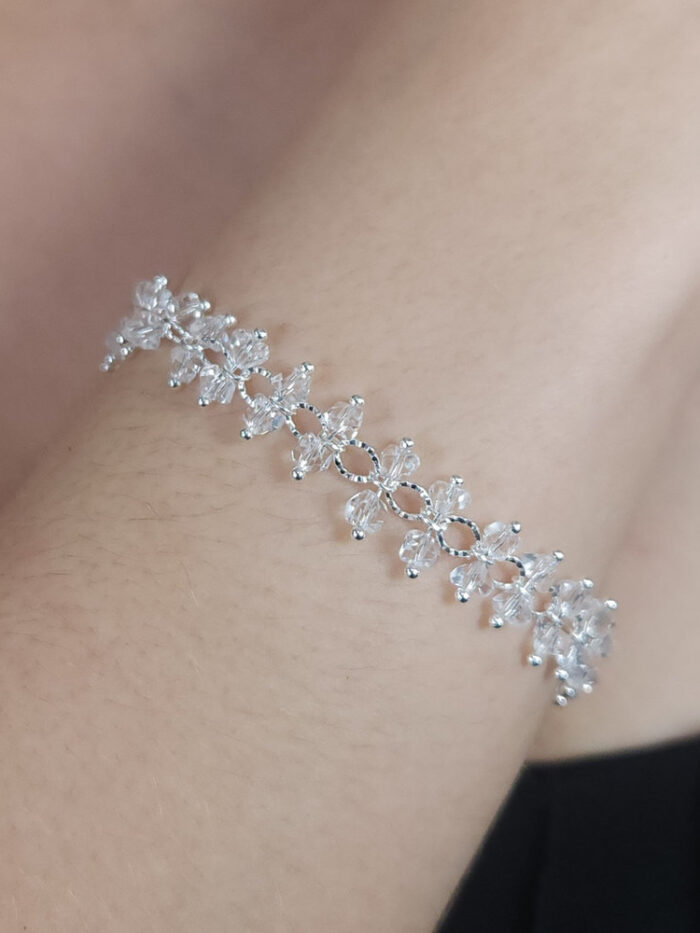 Pulseira dupla elos vazado detalhe cristal