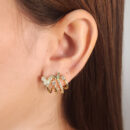 Brinco ear cuff com ponto de luz e borboleta