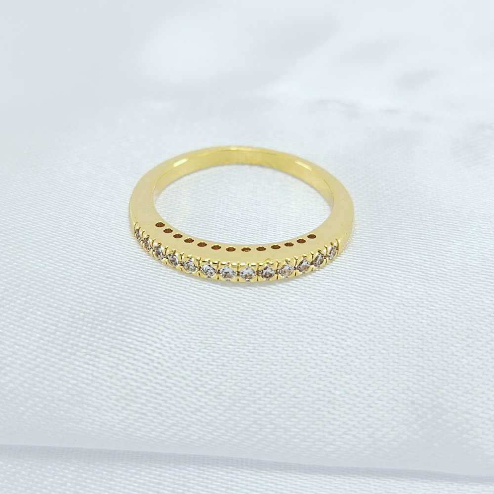 Anel com detalhe em fio cravejado - Imagem 2