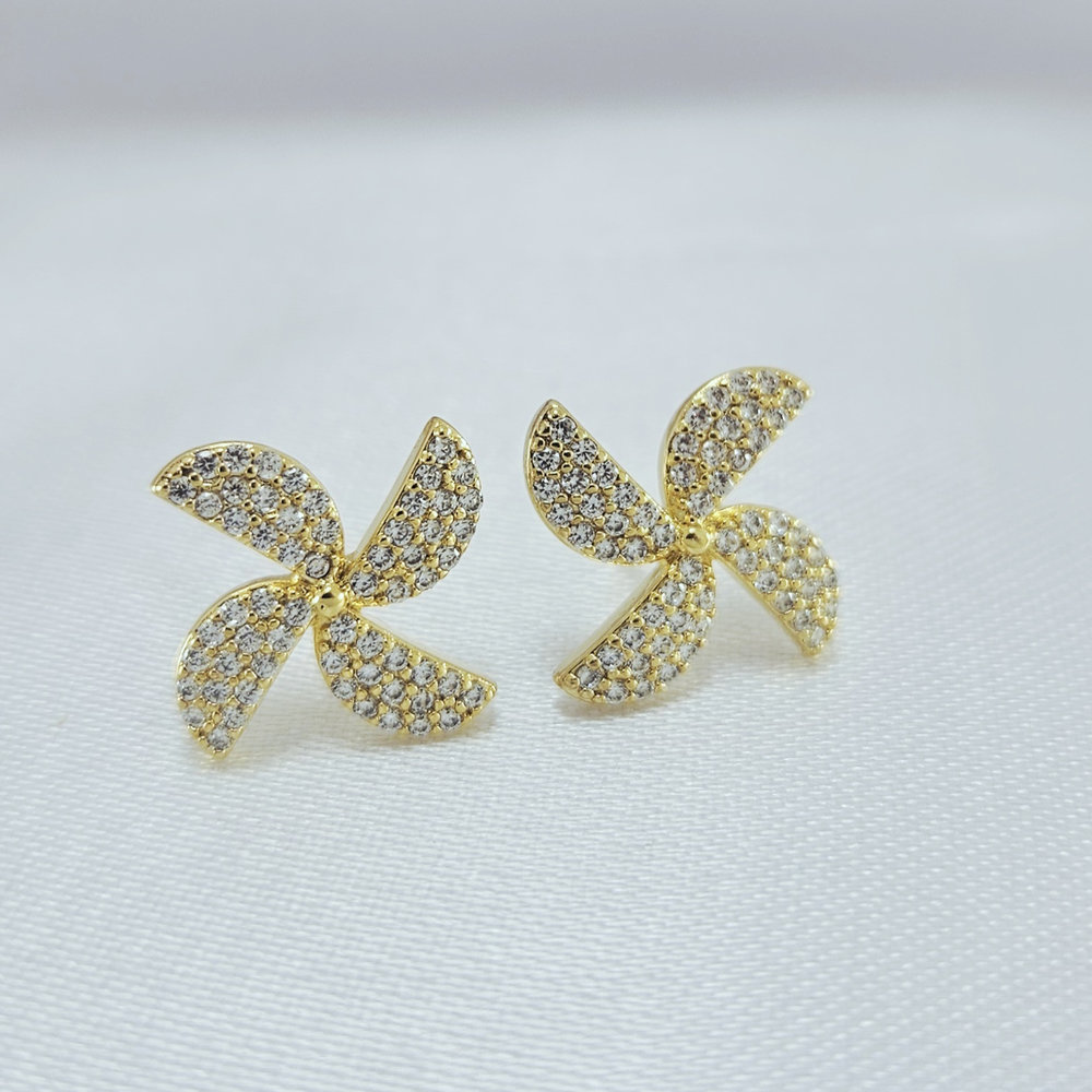 Brinco módulos catavento cravejado