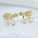 Brinco cereja com ponto de luz cravejado