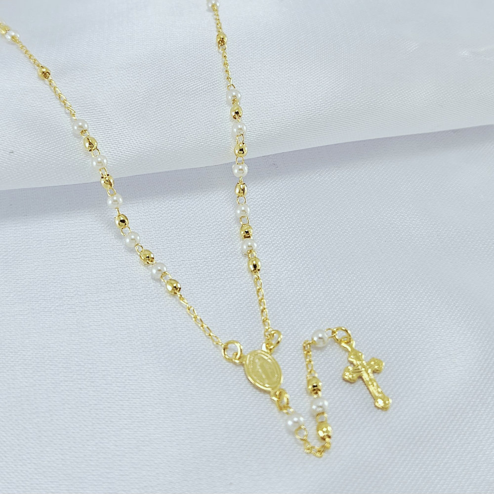 Gargantilha terço com bolinha dourada e pérola