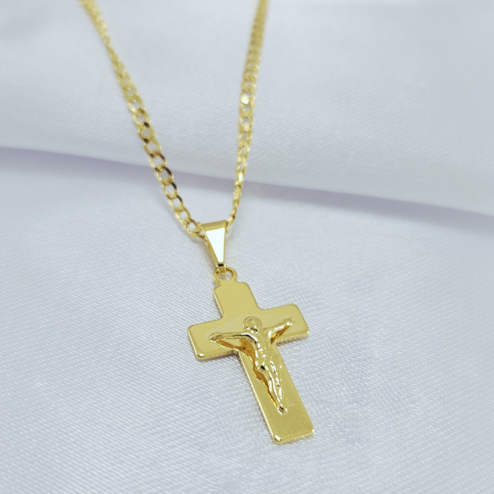 Gargantilha com cruxifixo