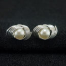 Brinco perola fios lisos