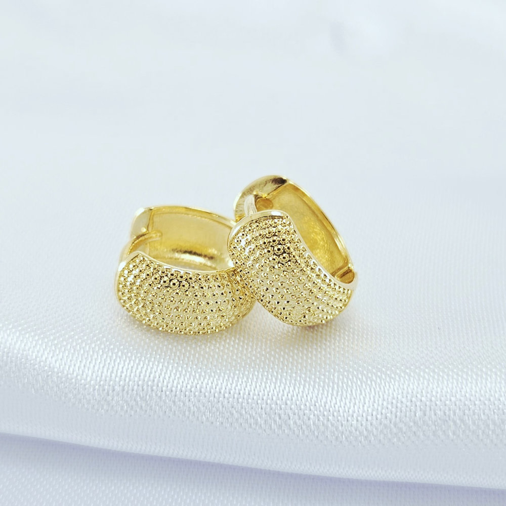 Argola boleada detalhe fosco