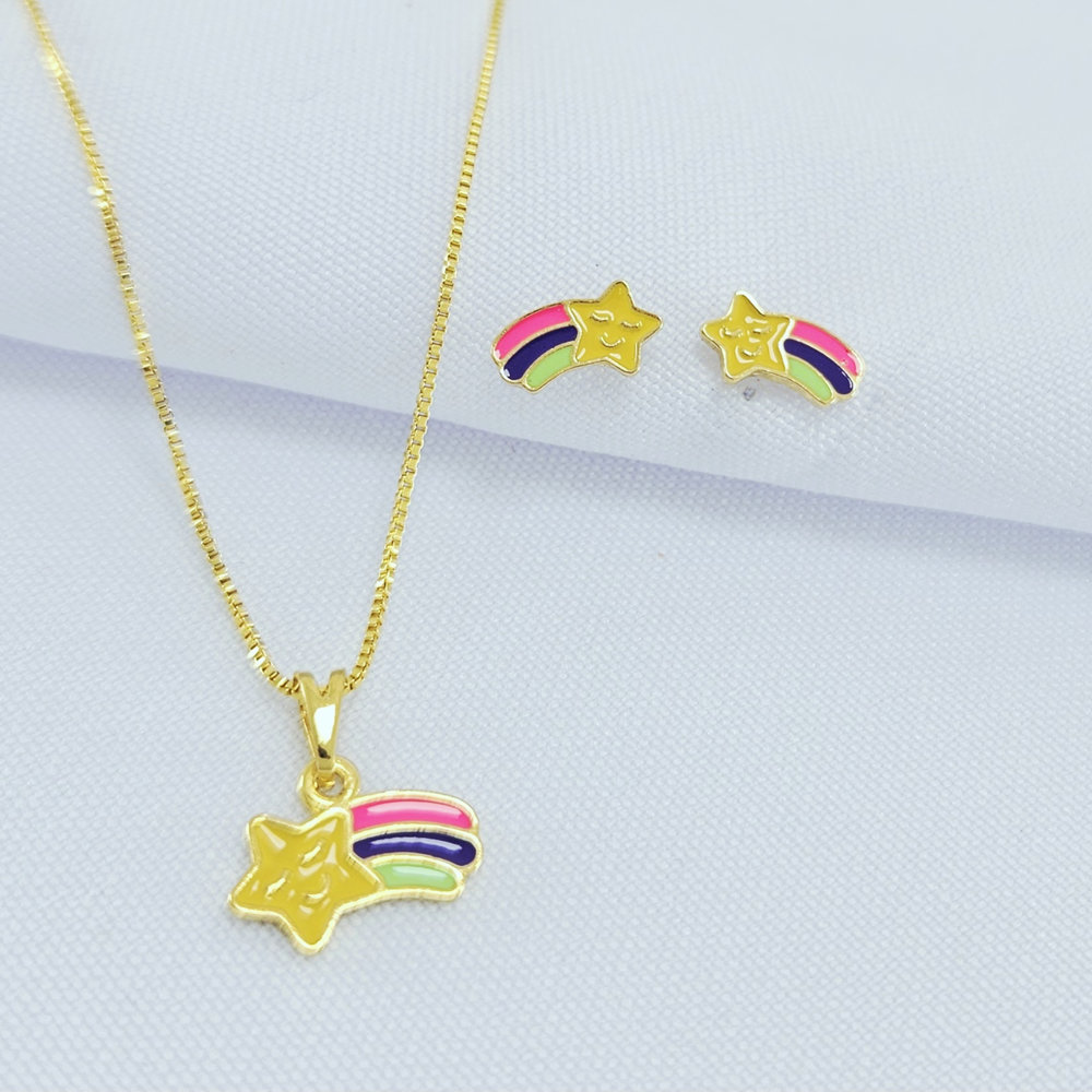 Conjunto infantil estrela com arco-íris