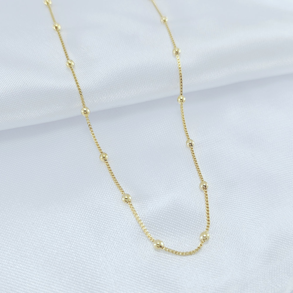 Gargantilha chocker com bolas dourada lisa