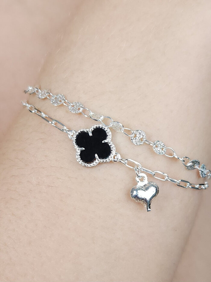 Pulseira duplo com trevo e coração fosco