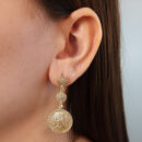 Brinco modelo redondo cravejado