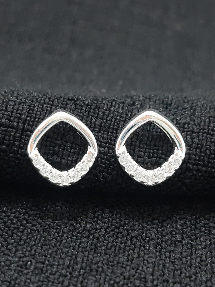 Brinco  losango com zircónias