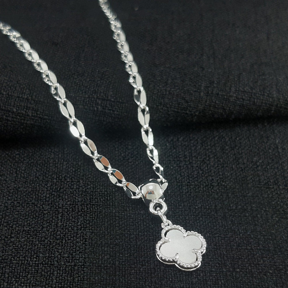 Gargantilha choker elos torcido com trevo - Imagem 2