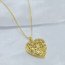 Gargantilha relicário com coração vazado