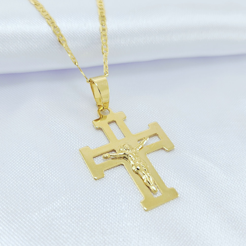 Cordão masculino piastrine com crucifixo vazado