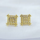 Brinco quadrado cravejado detalhe triângulo