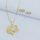 Conjunto infinito cravejado com pingente coração