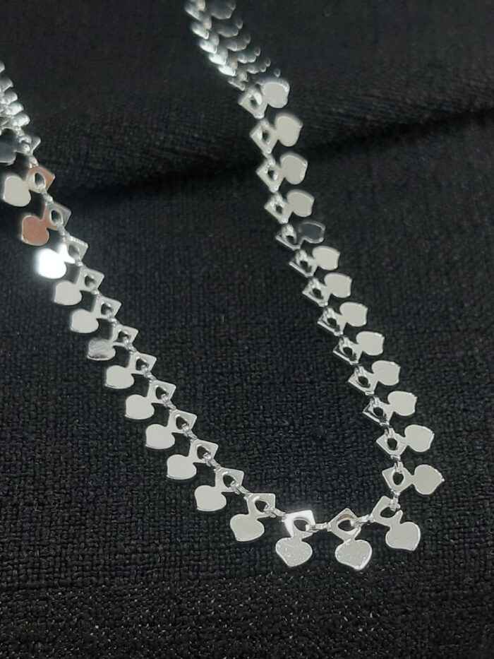 Gargantilha choker elos chapedo estilo coração