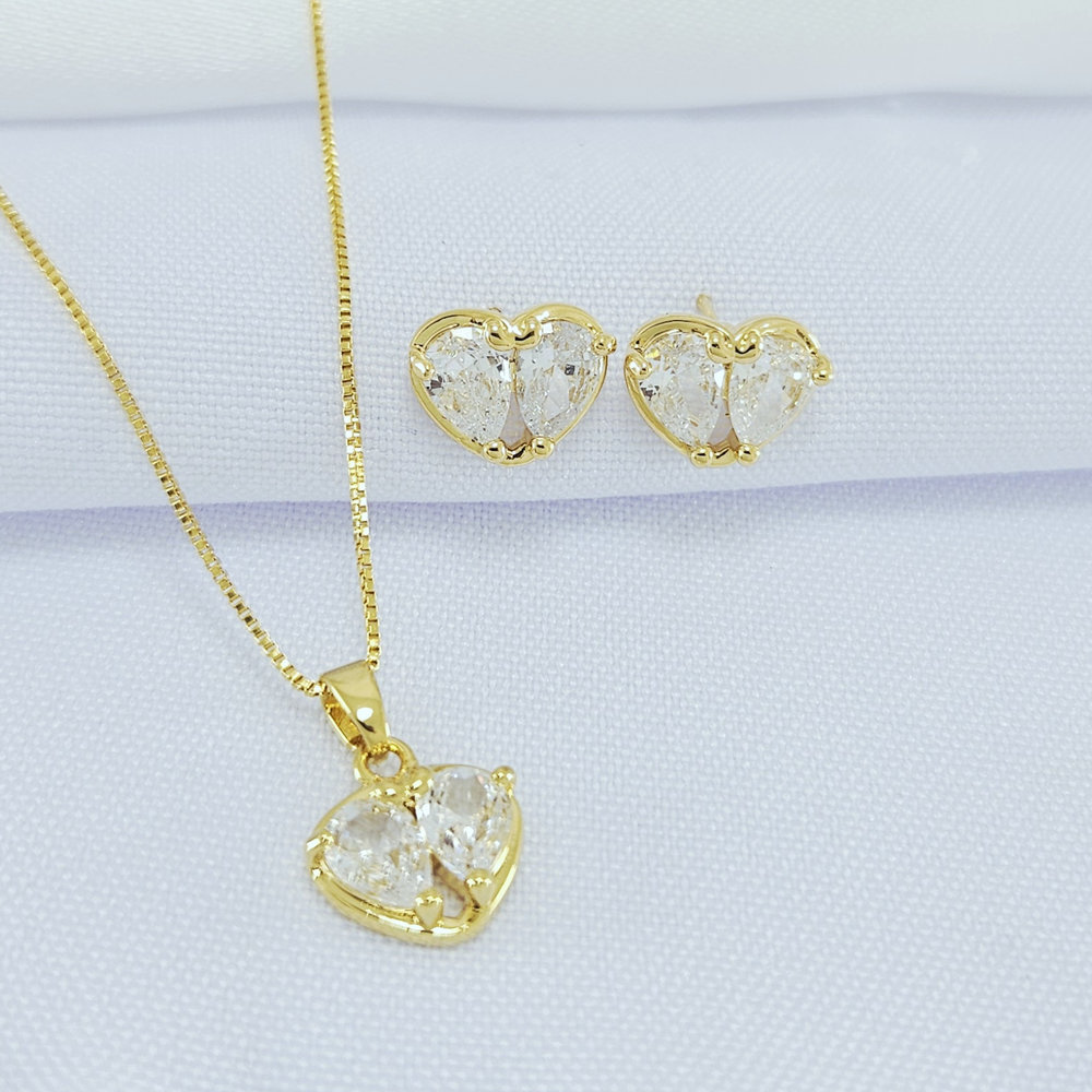 Conjunto coração com pedra cristal