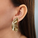 Brinco organico detalhado