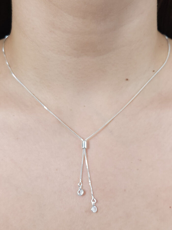 Gravatinha com pontos de luz cristal