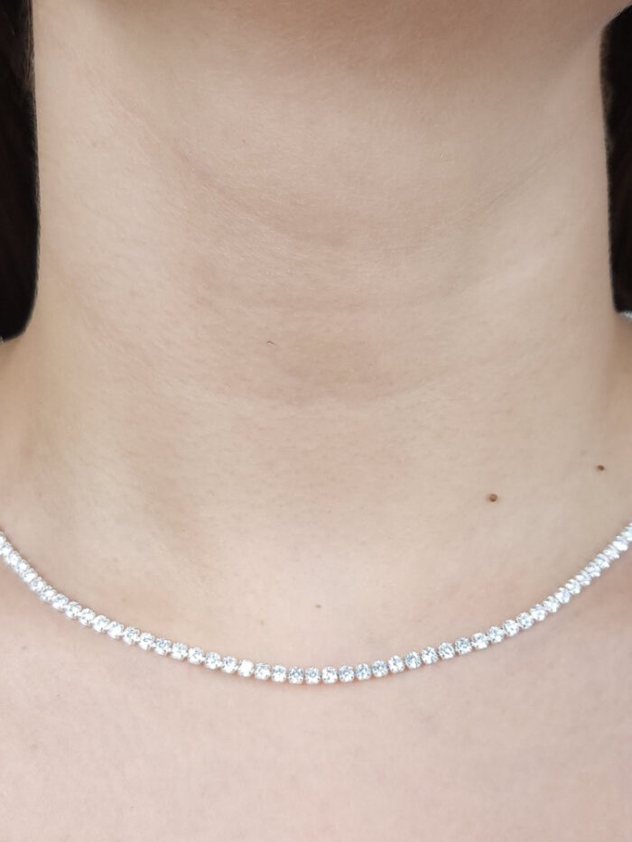 Gargantilha choker cristais quadrados