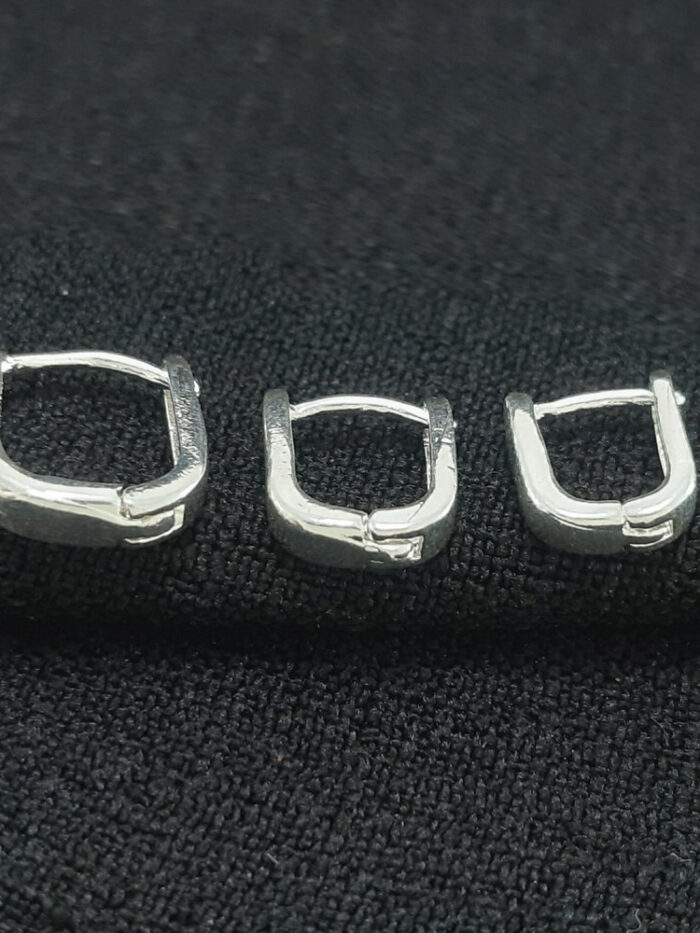 Brinco trio de argolas quadradas