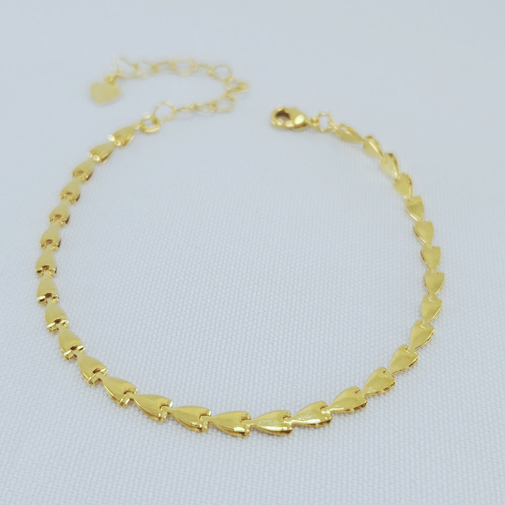 Pulseira estilo coração dourado