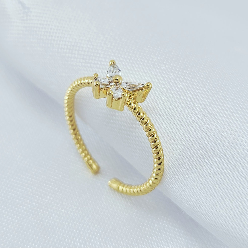 Anel regulável fio detalhado com borboleta cristal - Imagem 2