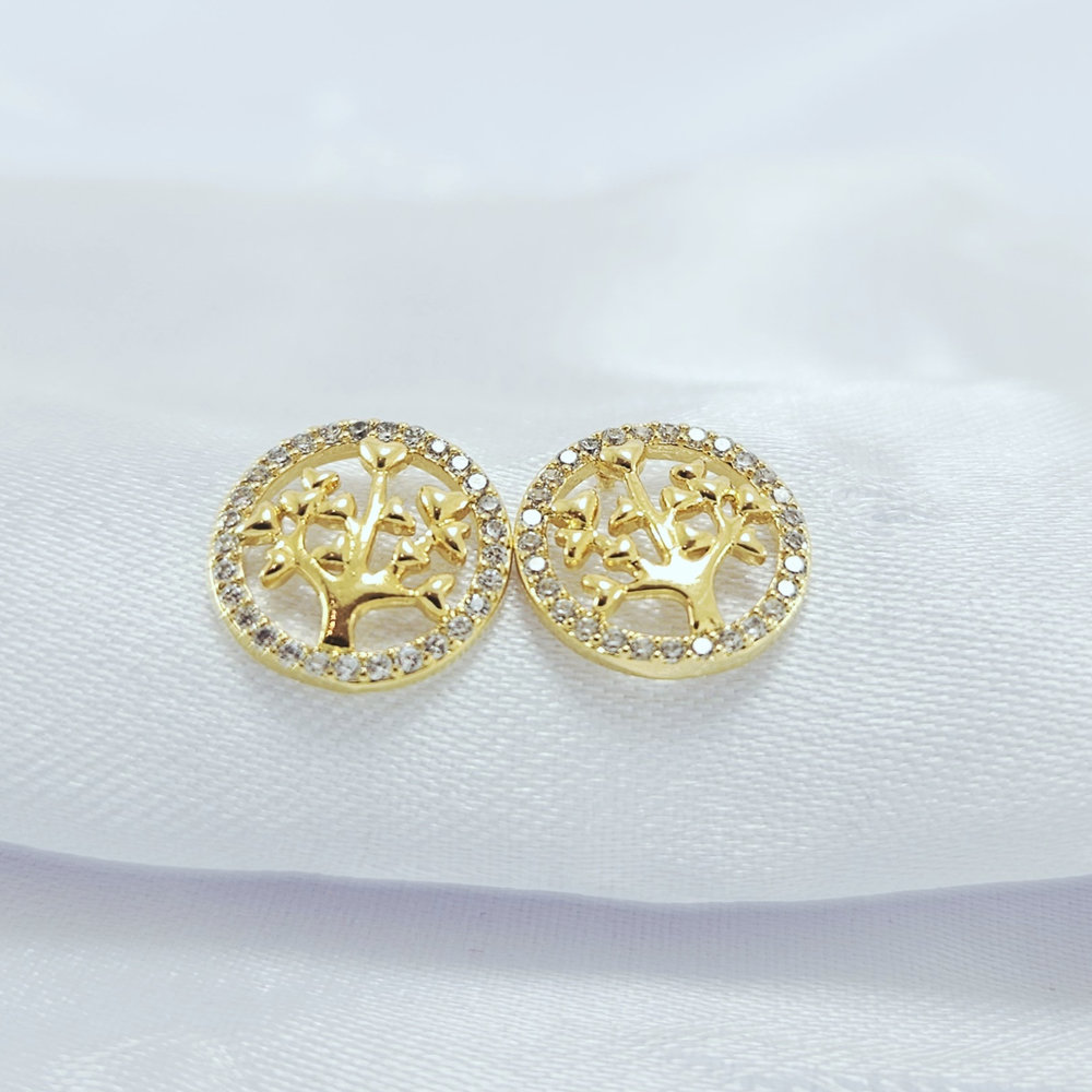 Brinco redondo cravejado com árvore - Imagem 2