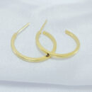 Brinco argola fio quadrado liso