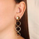 Brinco círculos liso e detalhado