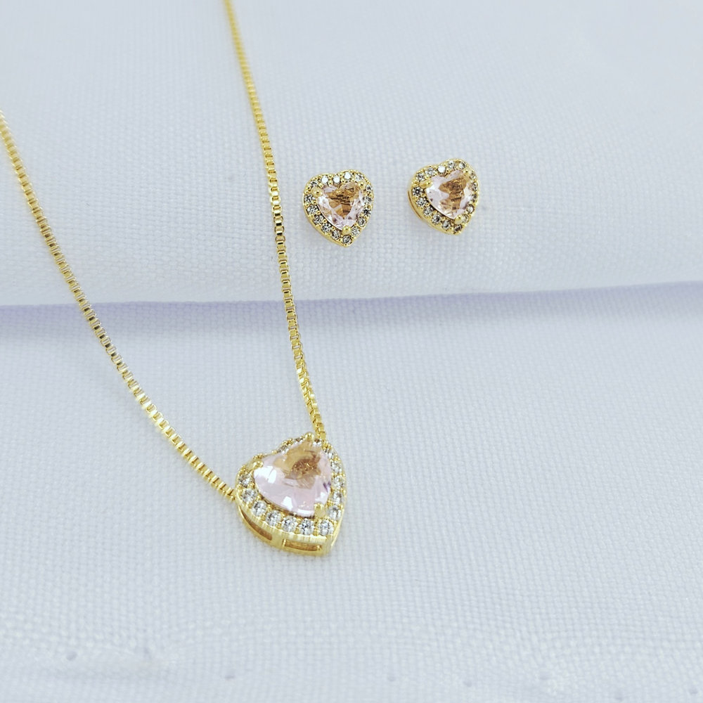 Conjunto coração rosa claro com borda cravejado cristal