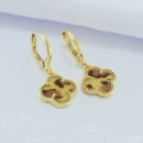 Argola trevo borda detalhado leopardo